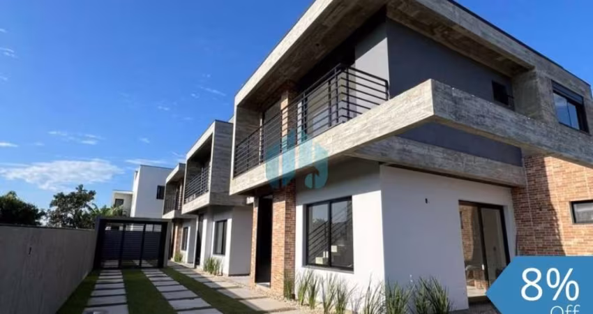 Belas Casas Novas, Localizadas no Loteamento Vila do Campo, Bairro Campo Duna, em Garopaba!