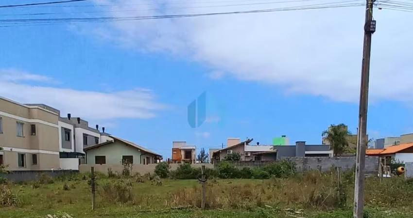 Ótimo Terreno Localizado no Loteamento Vila do Campo, em Garopaba!