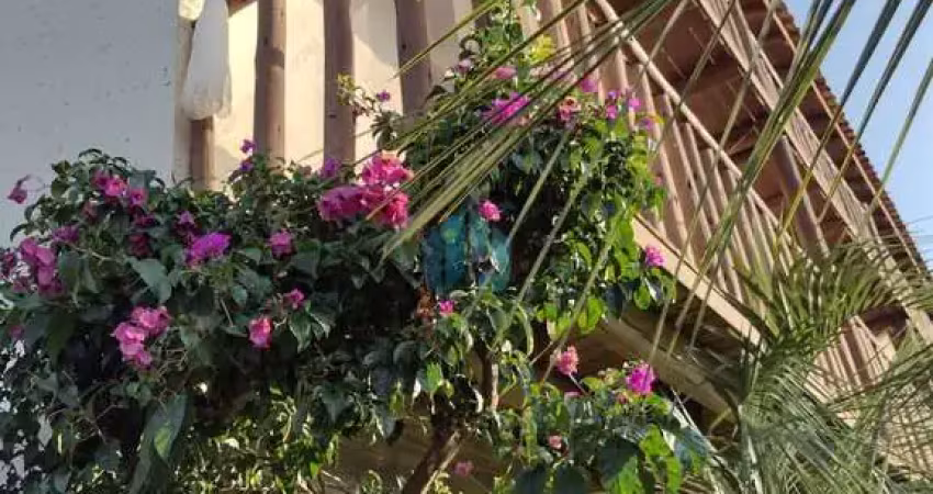 Casa comercial à venda na Praia do Rosa, Imbituba 
