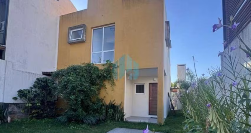 Casa ao Lado do Centro da Cidade, Condomínio Morro do Ferraz, Ferraz | Garopaba - SC