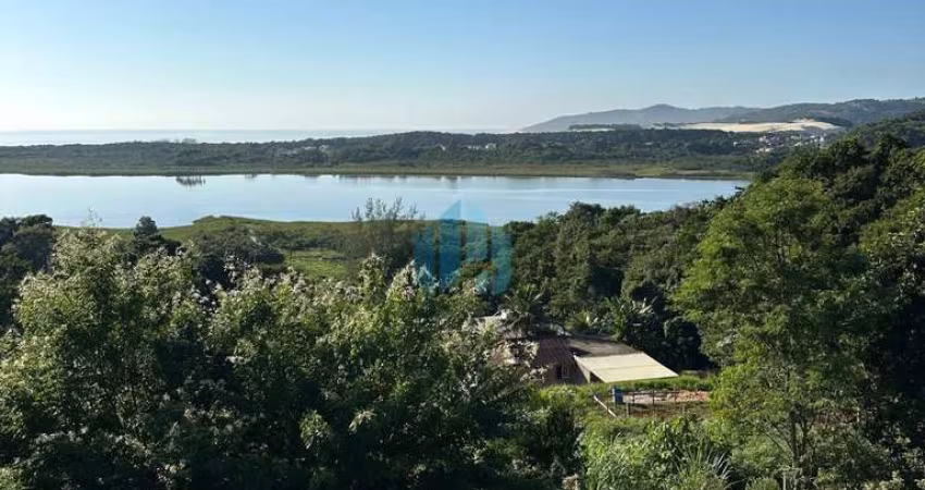 Casa com Belíssima Vista p/ Lagoa, Dunas e Mar, Costa de Macacu | Garopaba - SC