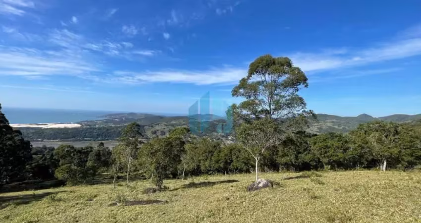 Amplo terreno de 4,5 hectares, com vista p/ lagoa, dunas e mar, macacu | garopaba - sc