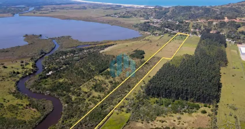Amplo terreno de 6,5 hectares, com fundos p/ lagoa do coração, ribeirão | paulo lopes - sc