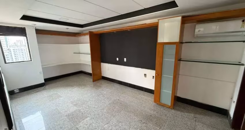 Apartamento com 5 quartos para alugar na Rua Manoel Medeiros Guedes, 95, Manaíra, João Pessoa