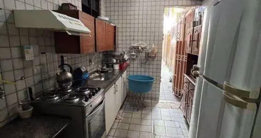 Casa com 3 quartos à venda na Rua Antônio Monteiro Gomes de Oliveira, 179, Manaíra, João Pessoa