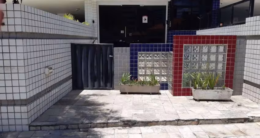 Apartamento com 4 quartos para alugar na Avenida Esperança, Manaíra, João Pessoa
