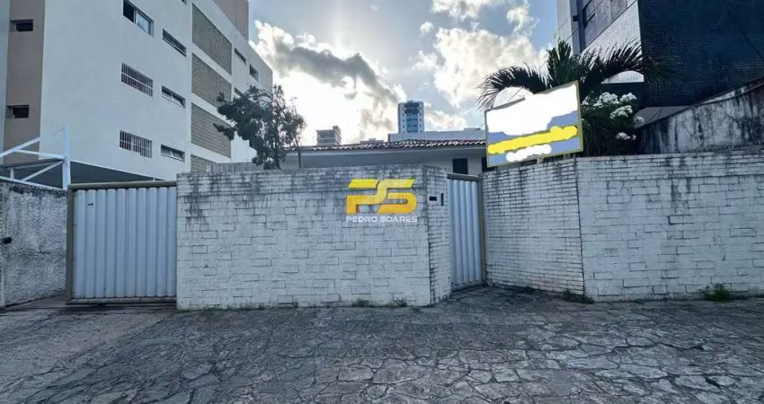 Casa com 3 quartos para alugar no Manaíra, João Pessoa 