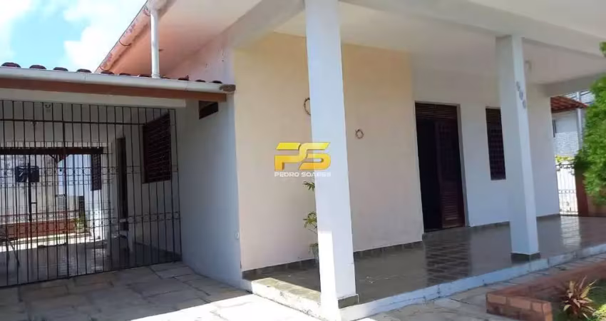 Casa com 5 quartos à Venda, Torre - João Pessoa