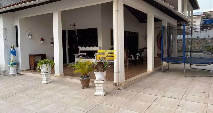Casa com 6 quartos para Locação, Manaíra - João Pessoa