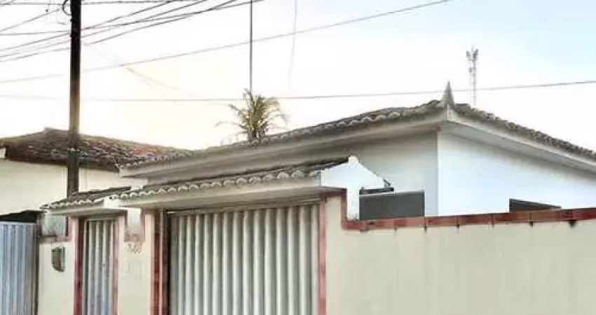 Casa com 2 quartos à venda na Av. Antônio de Luna Freire, 843, Centro, Mari