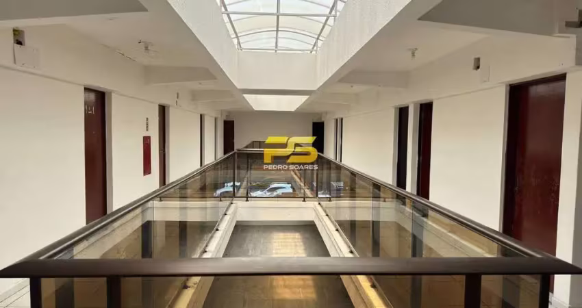 Casa comercial com 20 salas para alugar na Avenida Ministro José Américo de Almeida c/ Av. Rui Barbosa, 853, Torre, João Pessoa