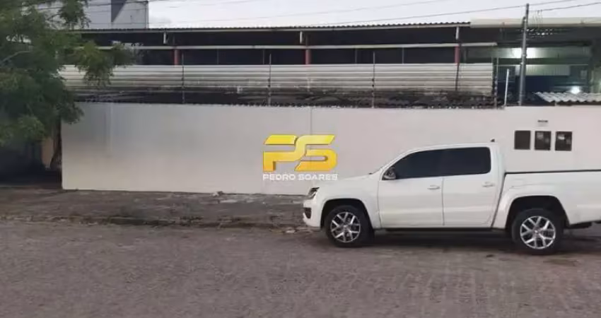 Casa comercial para alugar no Costa e Silva, João Pessoa 