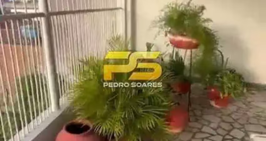 Casa com 3 quartos à venda na Rua Telegrafista João Oscar, 222, Trincheiras, João Pessoa