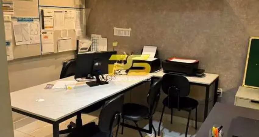 Casa comercial com 1 sala para alugar na Avenida Esperança, Manaíra, João Pessoa