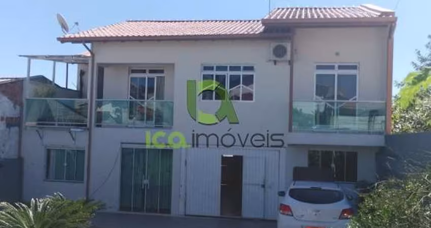 Casa a venda de três quartos em Barreiros São José /SC. Casa de três quartos Palhoça/SC