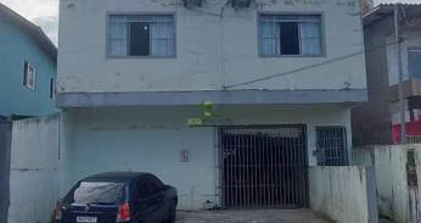 Casa Residencial para venda em Barreiros