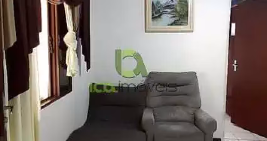 Casa de esquina com 03 dormitórios serraria são josé sc