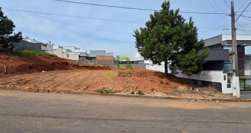 Terreno para venda plano com 250m² no Loteamento Alta Vista, com escritura quitada, pronto para construir.
