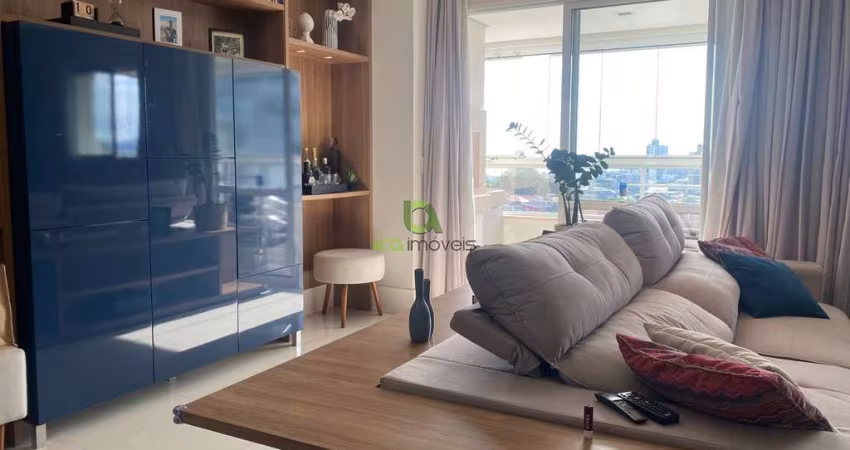 LINDO APARTAMENTO DE 03 DORMITÓRIOS COM 2 VAGAS DE GARAGEM NO FLORESTA SÃO JOSÉ SC