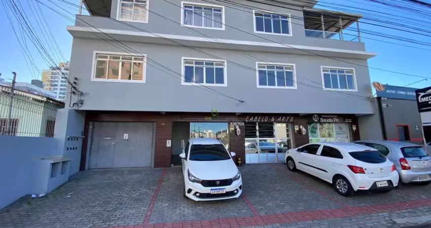 Ponto comercial com 1 sala para alugar no Barreiros, São José 
