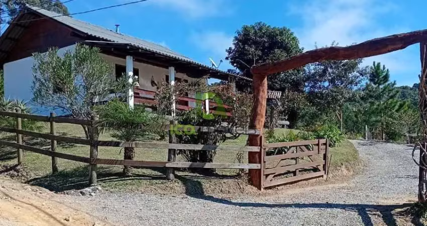 Chácara à venda em anitápolis-sc: casa rústica com 1 quarto, 2 salas e vista deslumbrante!