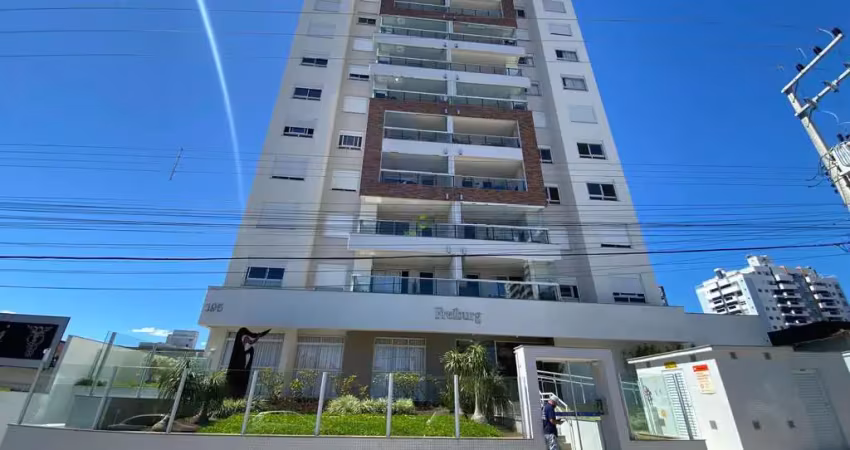 Apartamento com 3 quartos para alugar no Barreiros, São José 