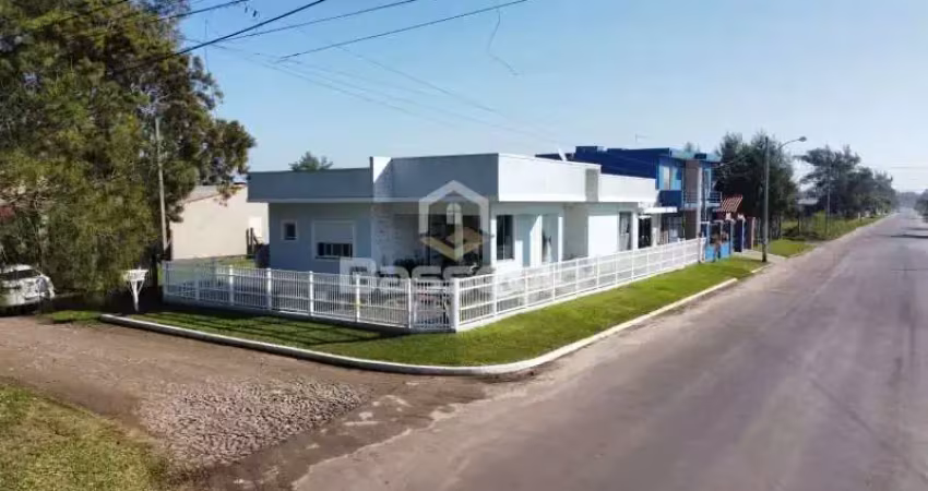 Casa com 3 quartos à venda na av guanabara, 75, Nova Tramandaí, Tramandaí