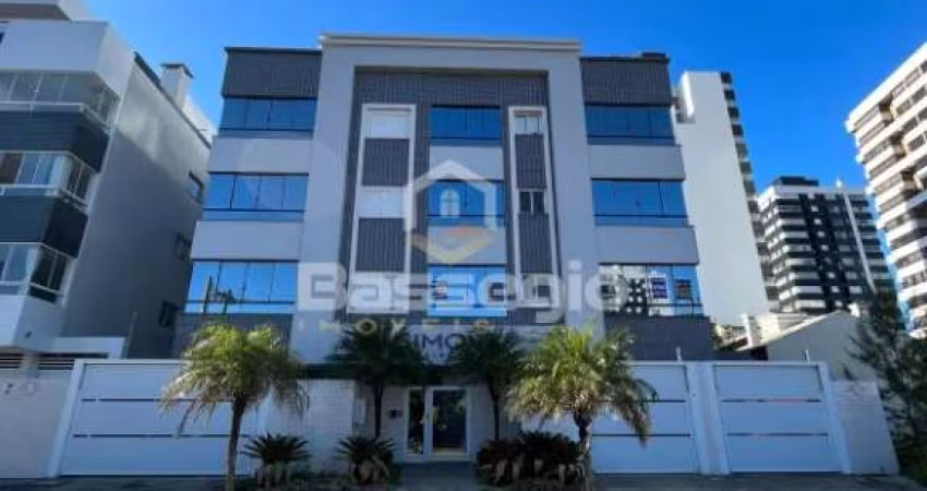APARTAMENTO COM 2 QUARTOS PERTO DA PRAIA