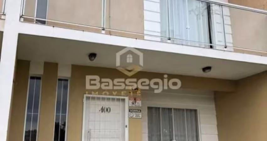 DUPLEX COM 2 QUARTOS A 300 METROS DO MAR