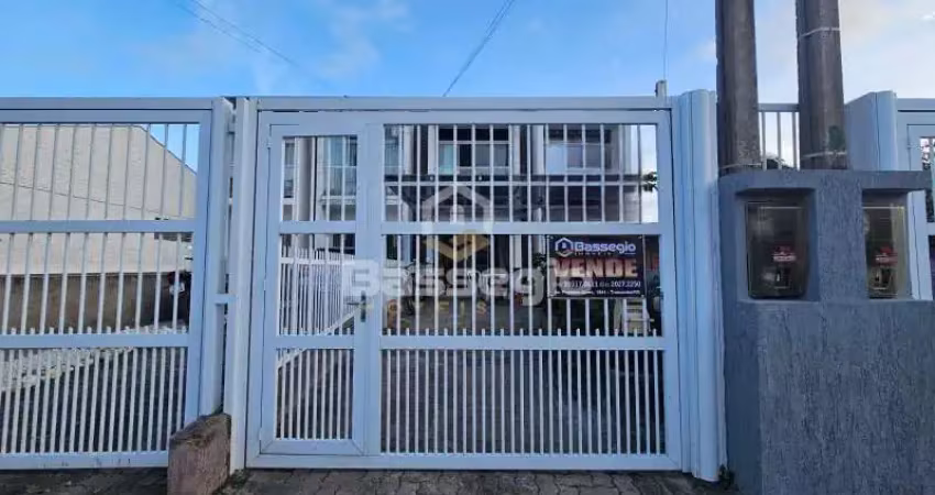 Sobrado com 2 quartos próximo ao fórum de tramandaí
