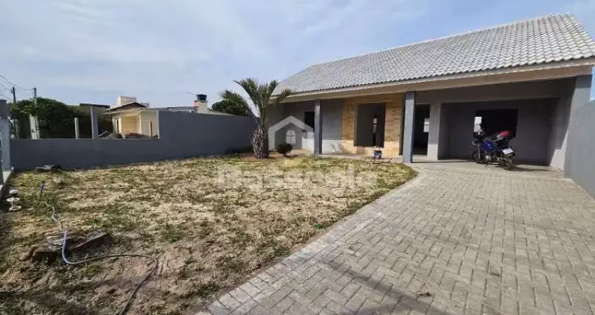 Casa com 3 quartos a 100 metros do mar em nova tramandaí