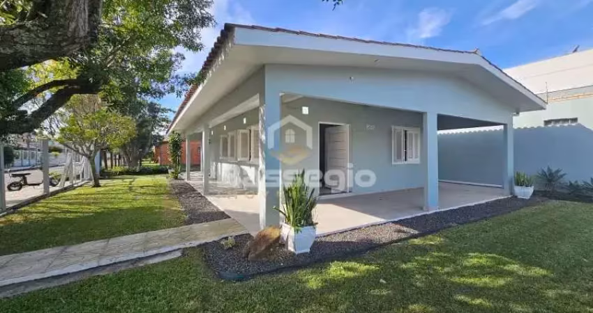 Casa com 2 quartos para alugar na Protásio Alves, 1853, Zona Nova, Tramandaí