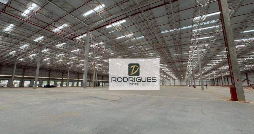 Galpão para alugar, 4587 m² por R$ 137.614,40/mês - Parque São Vicente - Mauá/SP