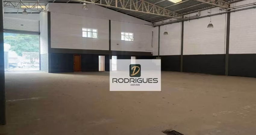 Galpão para alugar, 739 m² por R$ 25.000,00/mês - Vila Nogueira - Diadema/SP