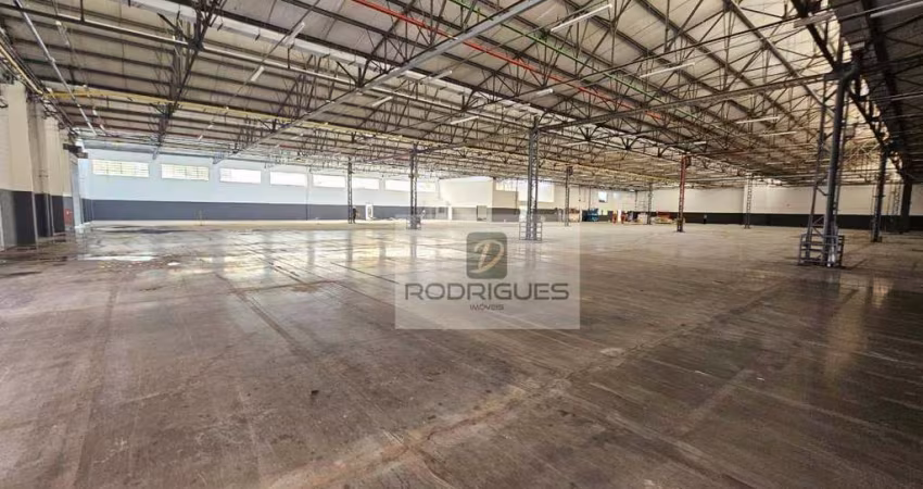Galpão para alugar, 3600 m² por R$ 100.803,20/mês - Planalto - São Bernardo do Campo/SP