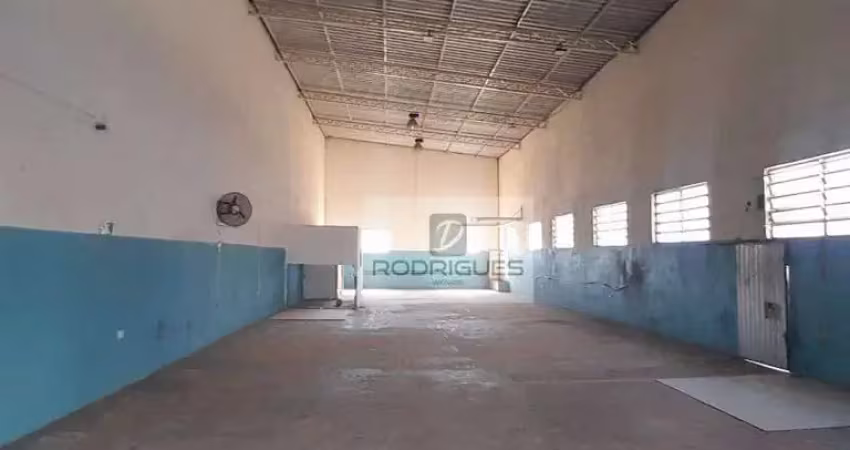 Galpão para alugar, 600 m² por r$ 12.000/mês - vila sacadura cabral - santo andré/sp