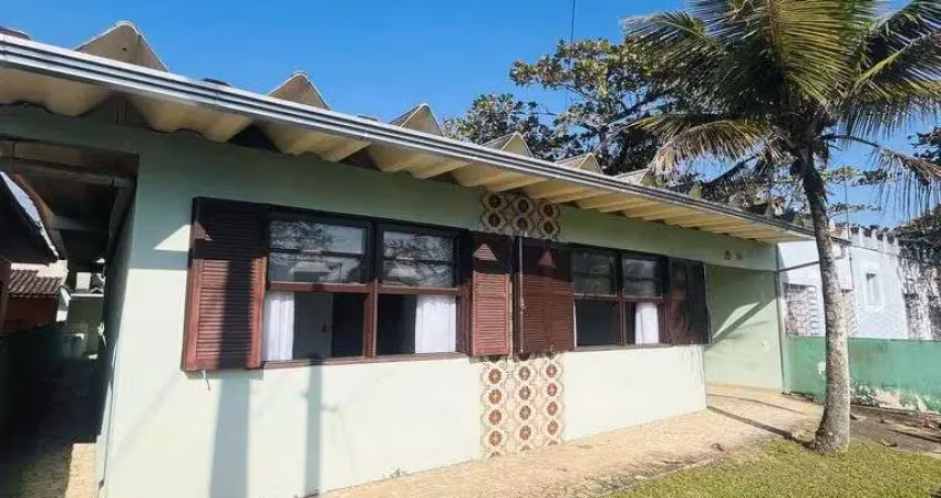 Residencia averbada balneário de santa terezinha 2 quadras do mar 30m calçadão