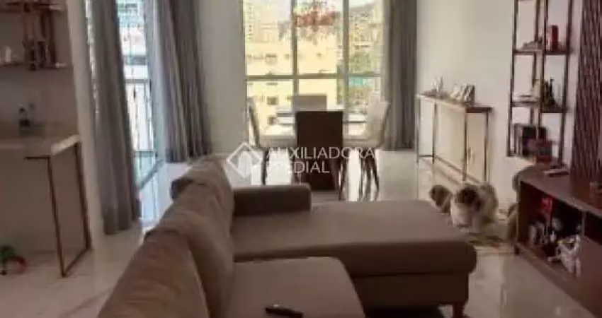 Apartamento com 3 quartos à venda na Rua Duzentos e Setenta e Quatro, 1, Meia Praia, Itapema