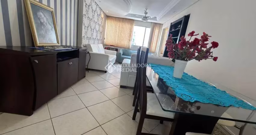 Apartamento com 3 quartos à venda na Rua 1901, 136, Centro, Balneário Camboriú