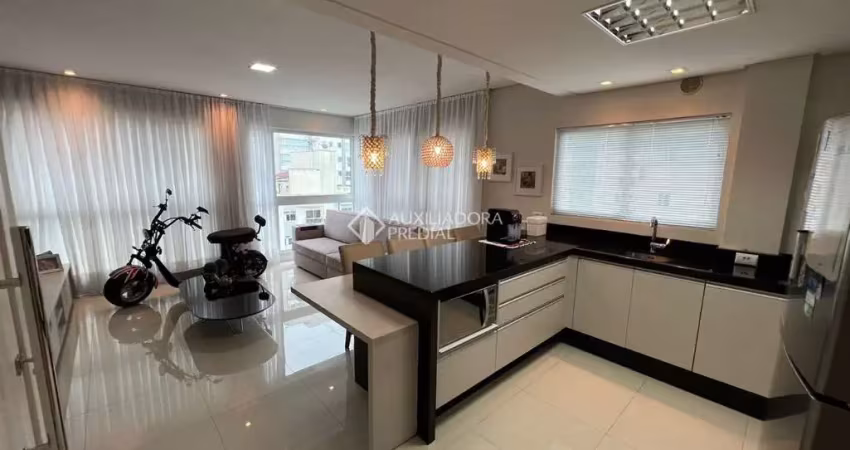 Apartamento com 3 quartos à venda na Rua 910, 271, Centro, Balneário Camboriú