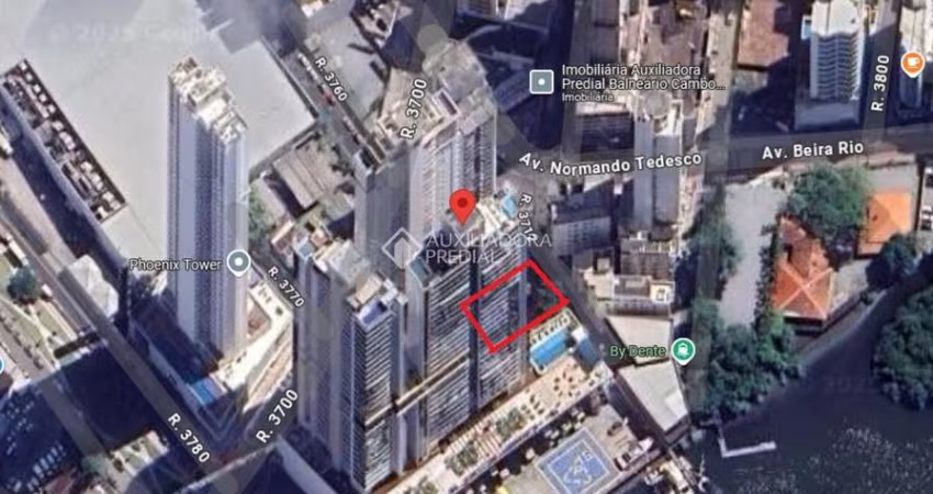 Terreno à venda na Avenida 3ª Avenida, 70, Centro, Balneário Camboriú