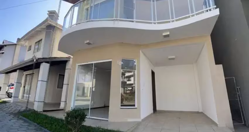 Casa em condomínio fechado com 2 quartos à venda na Presidente Getúlio, 100, Monte Alegre, Camboriú