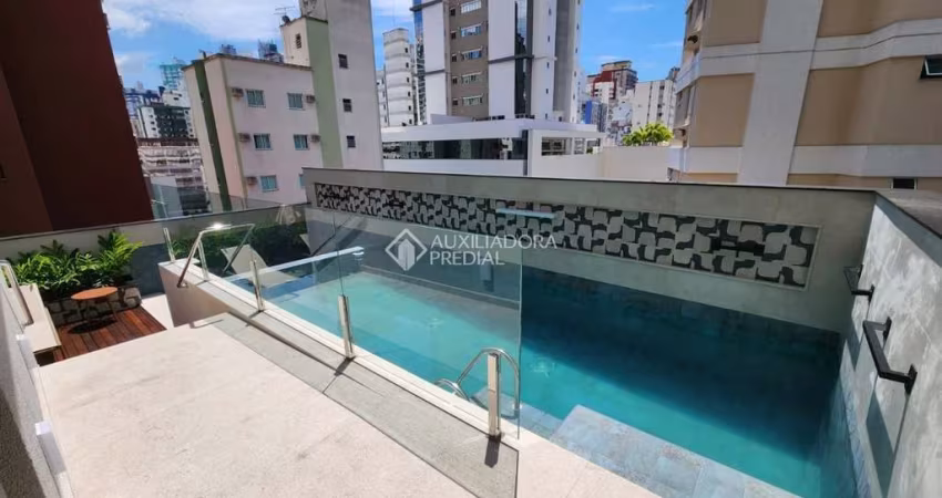 Apartamento com 3 quartos à venda na Avenida 3ª Avenida, 131, Centro, Balneário Camboriú