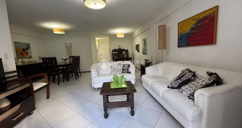 Apartamento com 4 quartos à venda na Rua 3750, 75, Centro, Balneário Camboriú