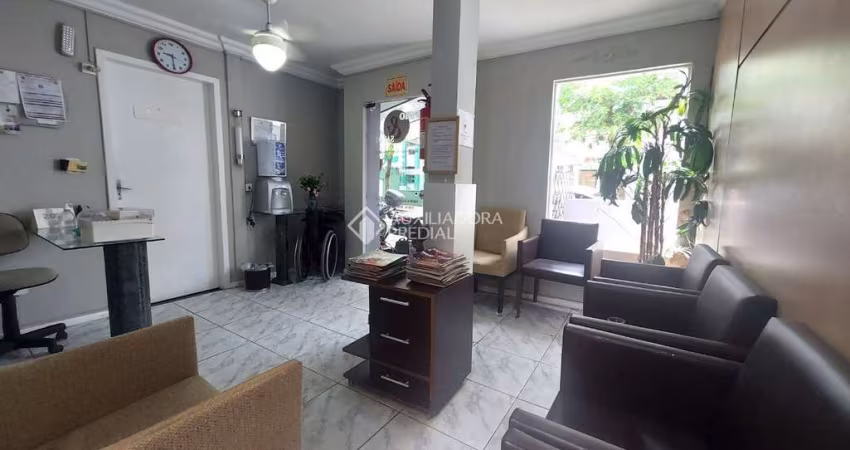 Casa com 3 quartos à venda na Rua 902, 370, Centro, Balneário Camboriú