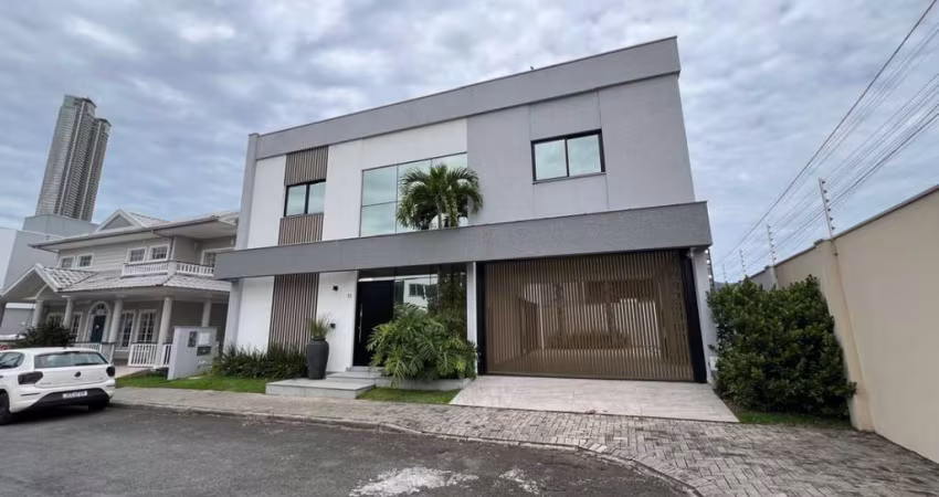 Casa em condomínio fechado com 4 quartos à venda na Rua Emanuel Rebelo dos Santos, 500, Barra, Balneário Camboriú