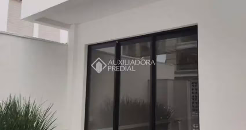 Casa com 3 quartos à venda na Rua 3850, 4005, Centro, Balneário Camboriú