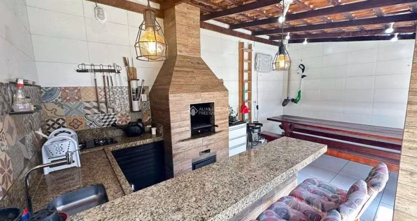 Casa com 3 quartos à venda na Rua Tarci Testoni dos Santos, 289, Centro, Camboriú