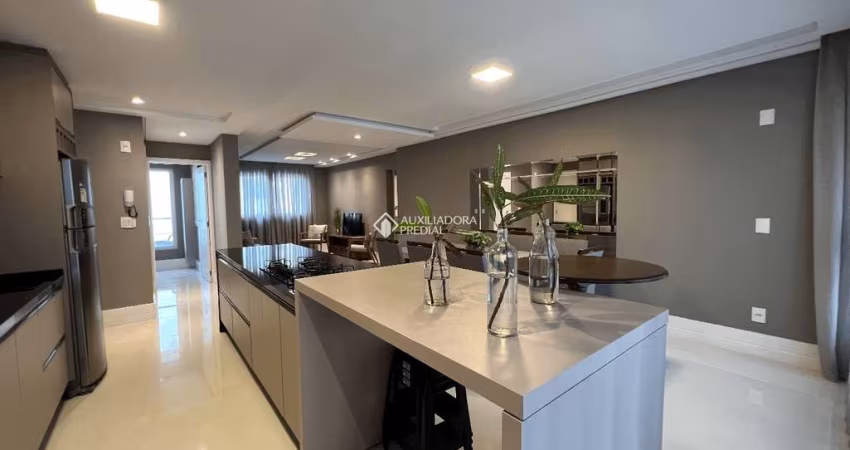 Apartamento com 3 quartos à venda na Rua Isidoro Caetano, 212, Pioneiros, Balneário Camboriú