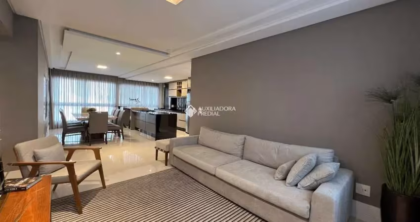 Apartamento com 3 quartos à venda na Rua Isidoro Caetano, 212, Pioneiros, Balneário Camboriú